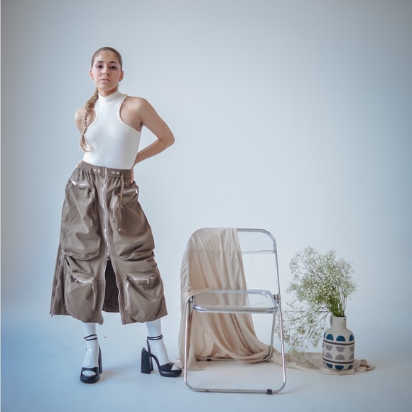 Thirteen Army Green Pocket Skirt - Picture 3 of 3